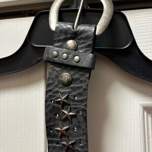 Emprazio black star belt size 32